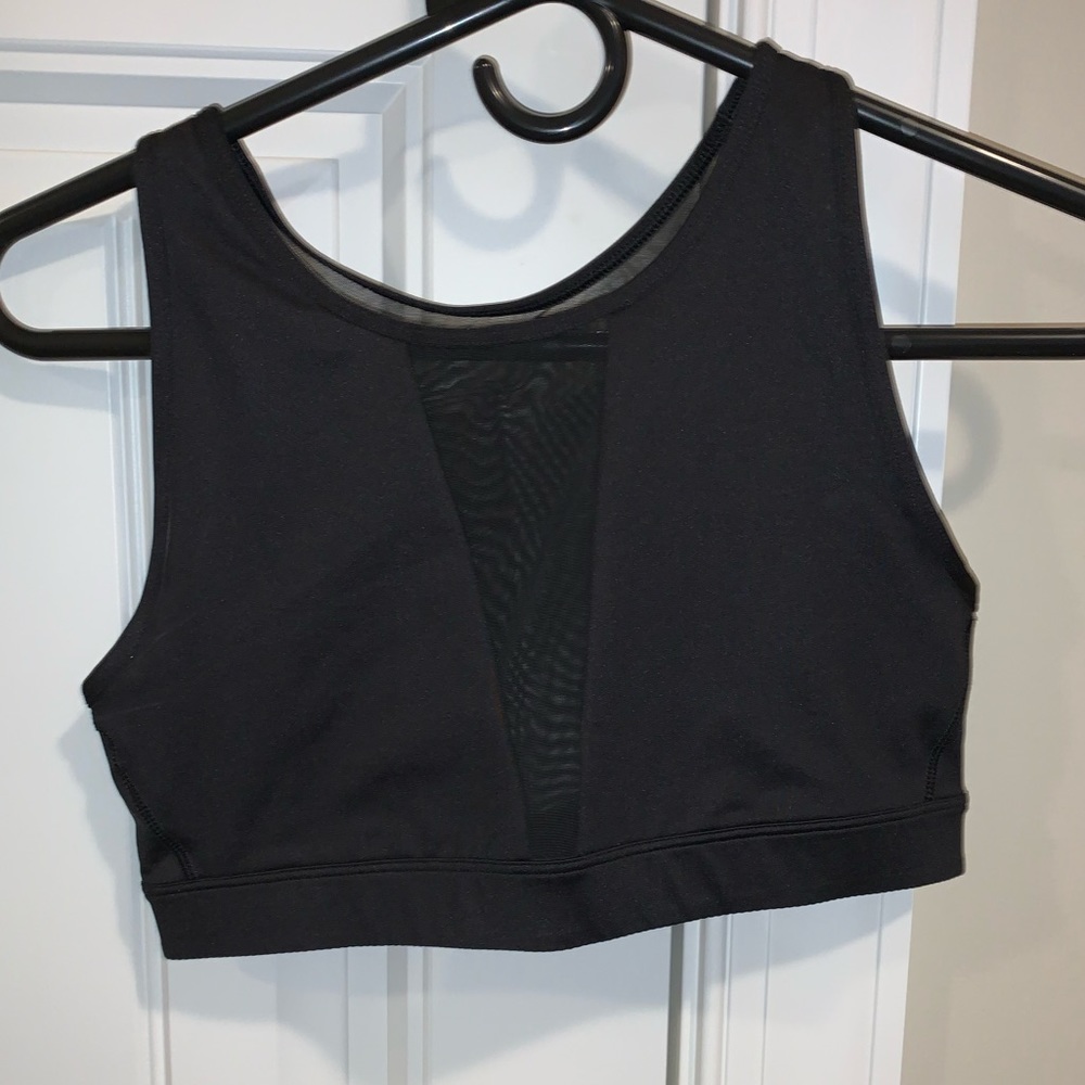 Sports bra